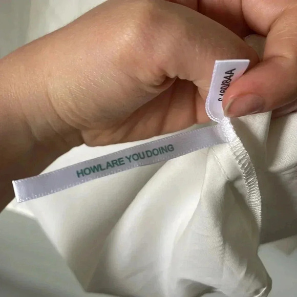 Howl Studio | Geometric Rough Cut Blouse - Picture 15 of 16